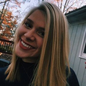 Meet your Posher, Holly